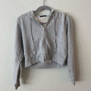 Brandy Melville Cropped “Crystal” Hoodie in Heather Grey